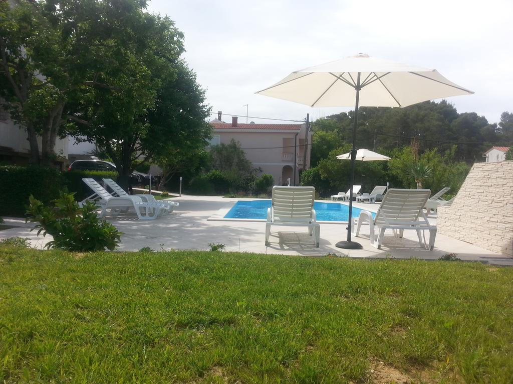 Apartments Renata Banjol Luaran gambar