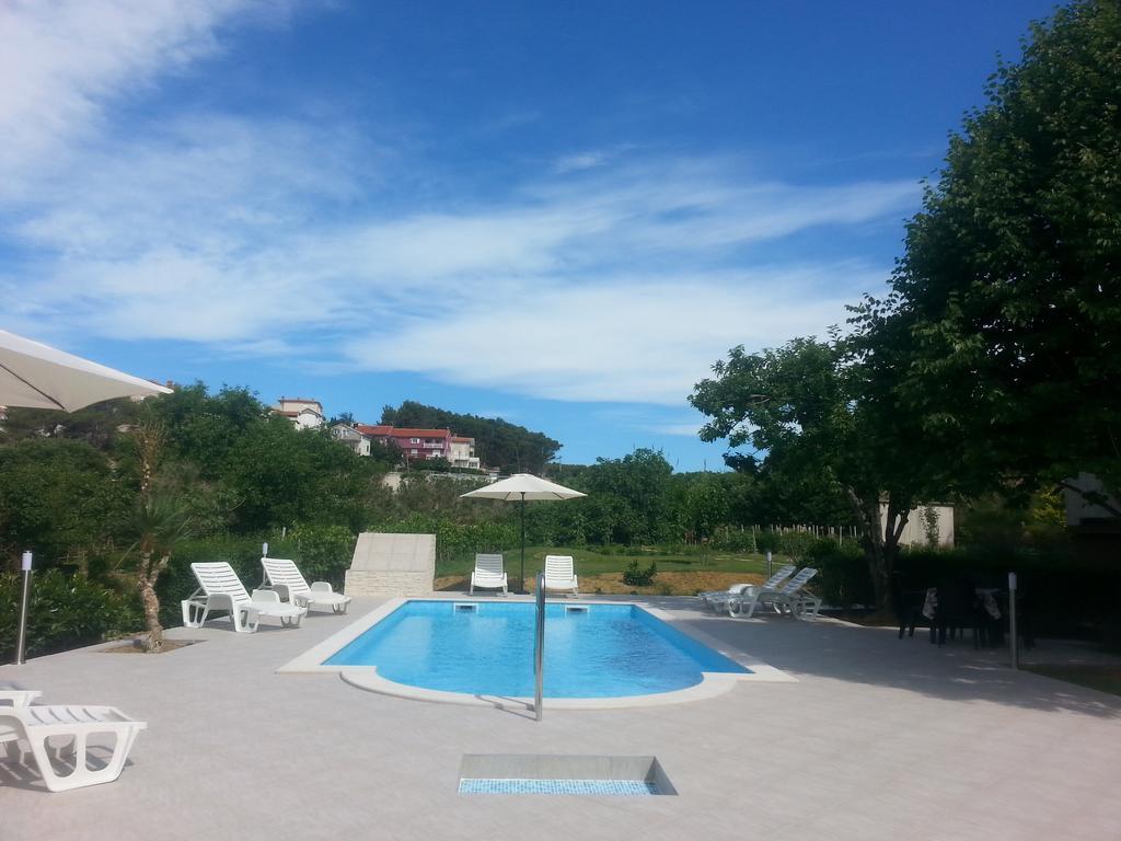 Apartments Renata Banjol Luaran gambar