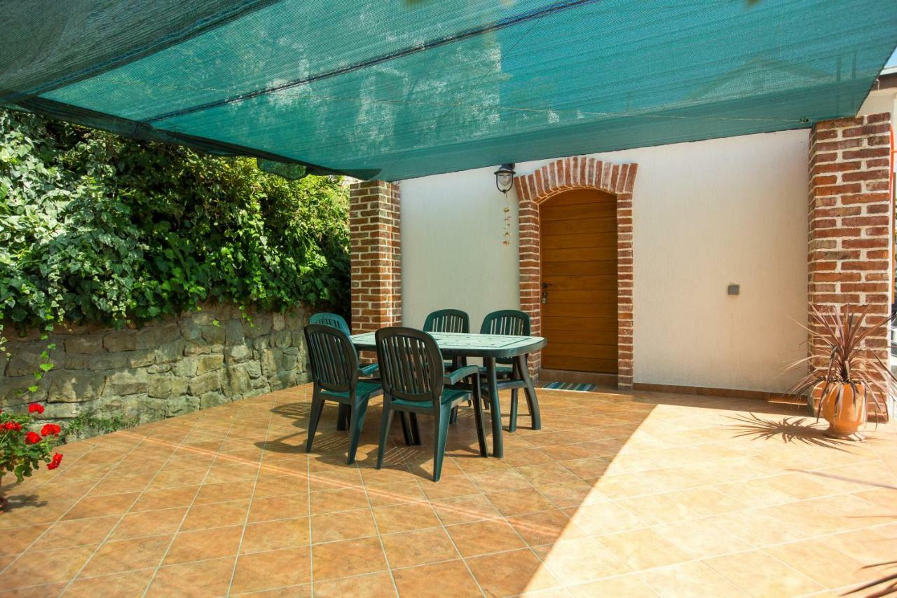 Apartments Renata Banjol Luaran gambar