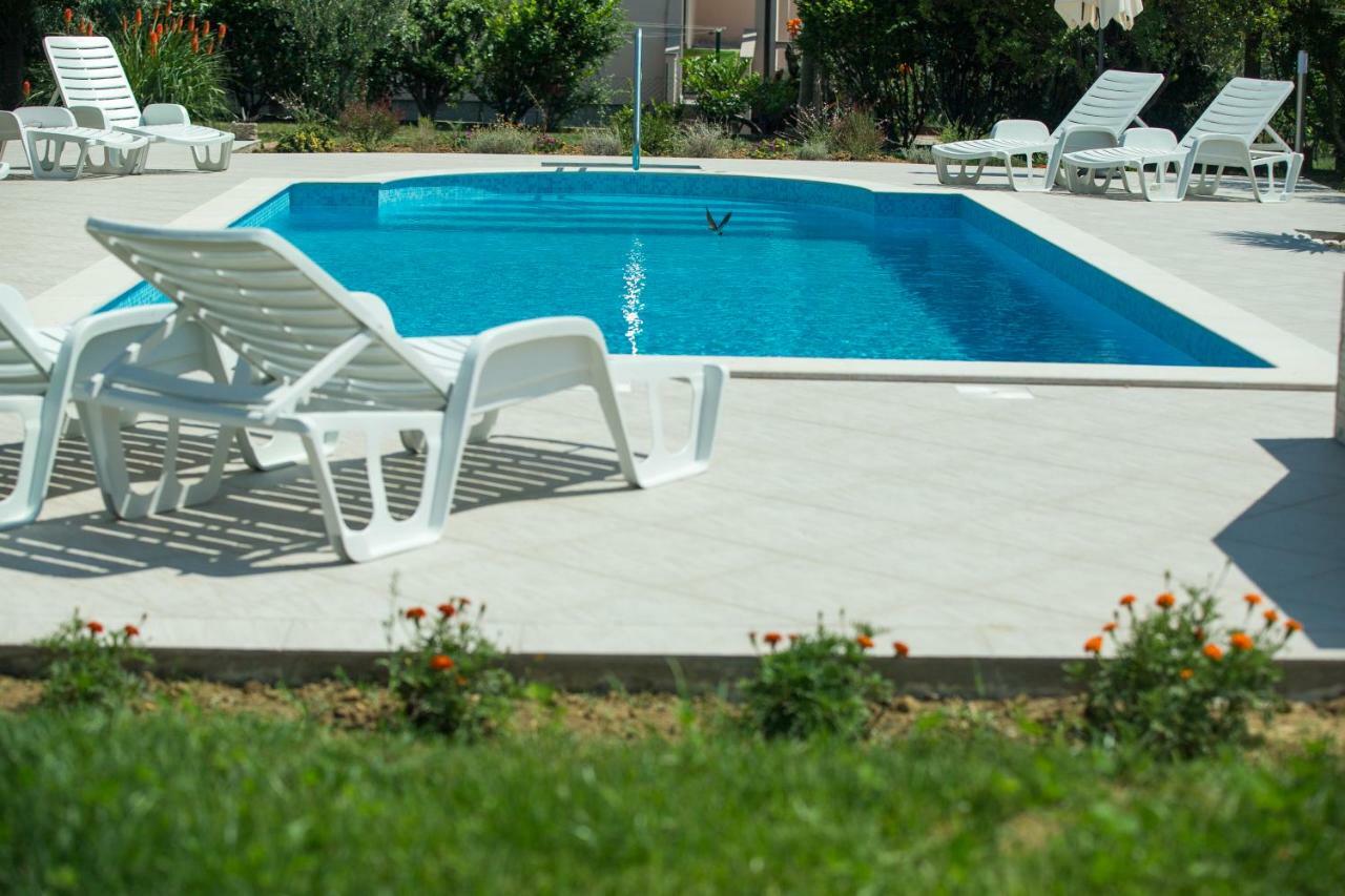 Apartments Renata Banjol Luaran gambar