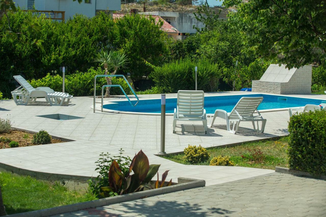 Apartments Renata Banjol Luaran gambar
